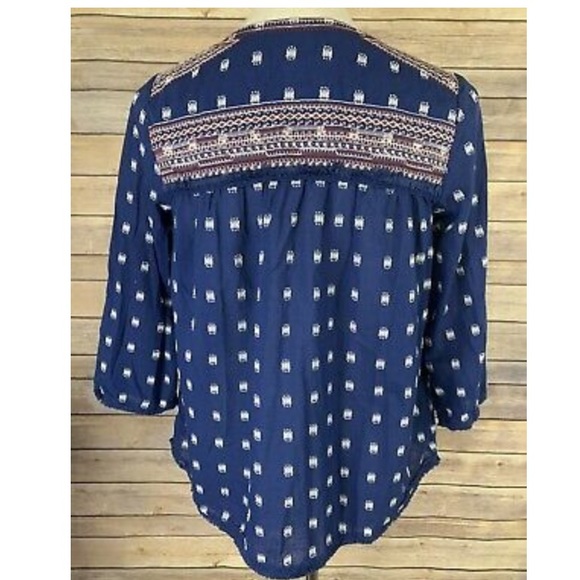 Tassel Tie Open Blouse - Picture 4 of 4